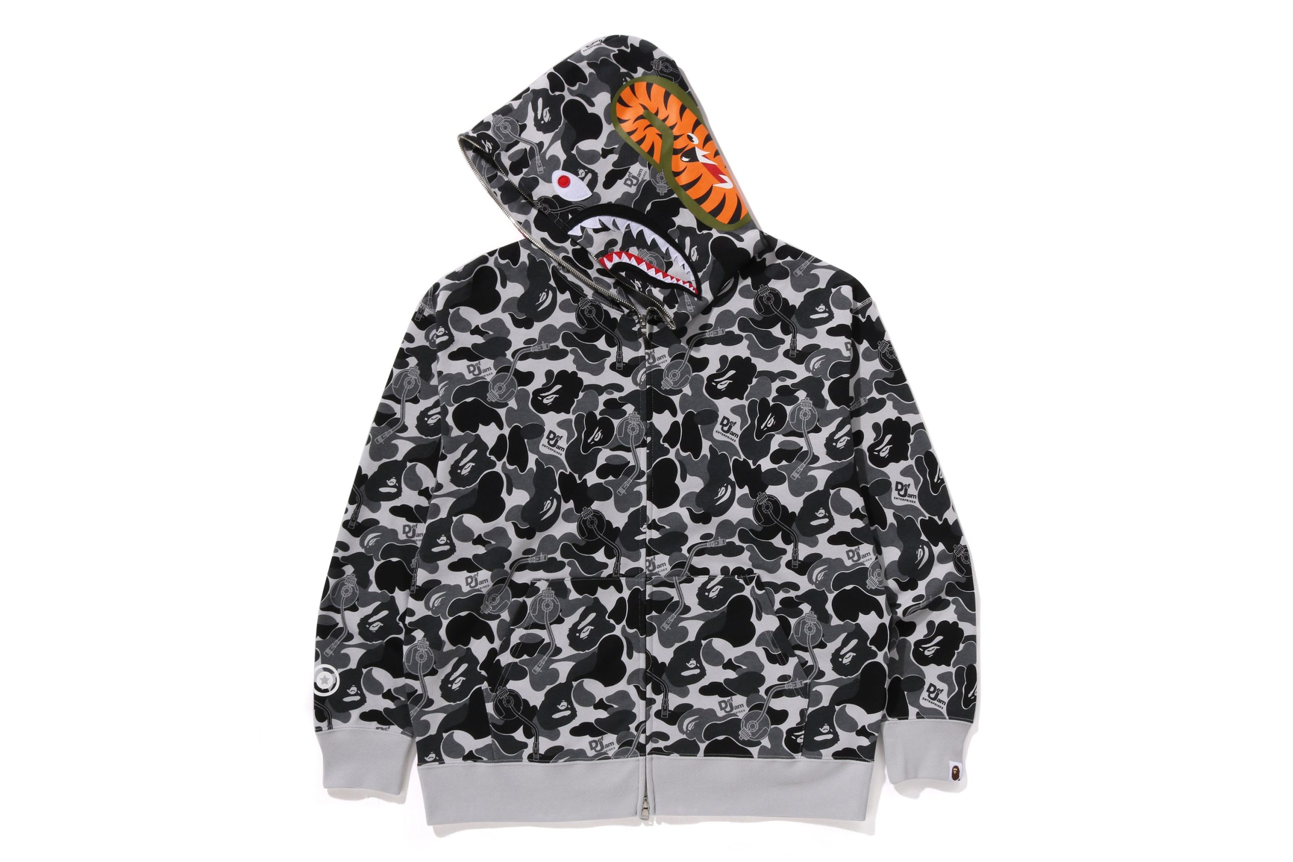 bluza-bape-shark-618nno-1.jpg Bluza z kapturem CAMO SHARK – eu.bape.com - obrazek 1