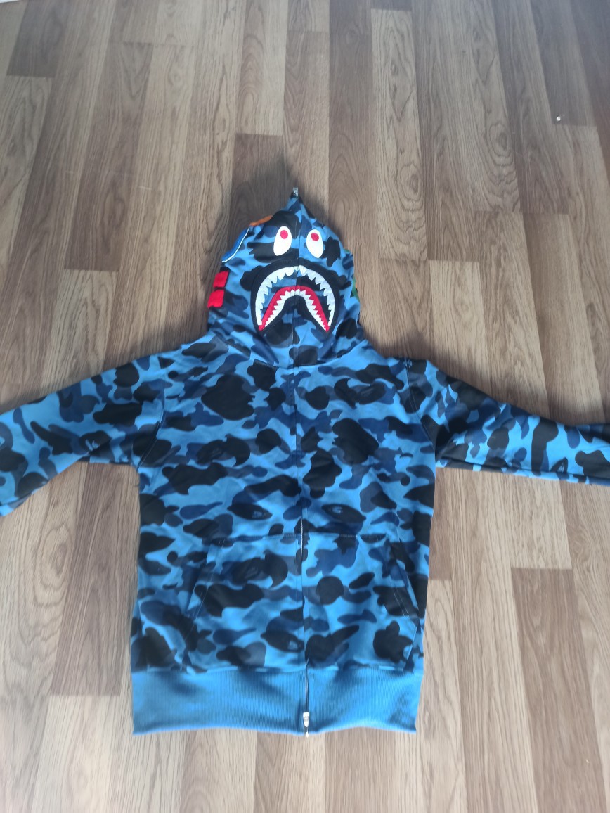 bluza-bape-shark-979gxb-1.jpg Bluza bape shark - obrazek 1