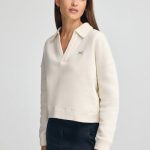 Bluza z kołnierzykiem polo w kolorze ecru i z logo Polo Club