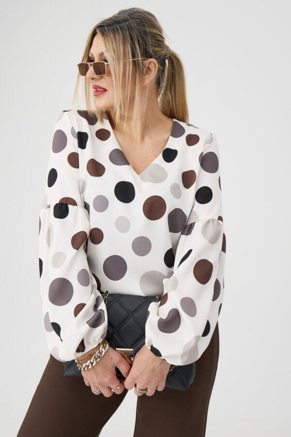 bluzki-z-bufiastymi-rekawami-624cof.jpg Elegancka bluzka z bufiastymi rękawami PLUS SIZE w groszki 44 52 Plus Size Femimoda.pl - obrazek 1