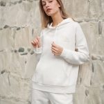 Bluza z kapturem Kolor kremowy SINSAY 4128Z 01X