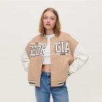 Beżowa bluza House 1544U 08X Bluzy damskie myBaze.com