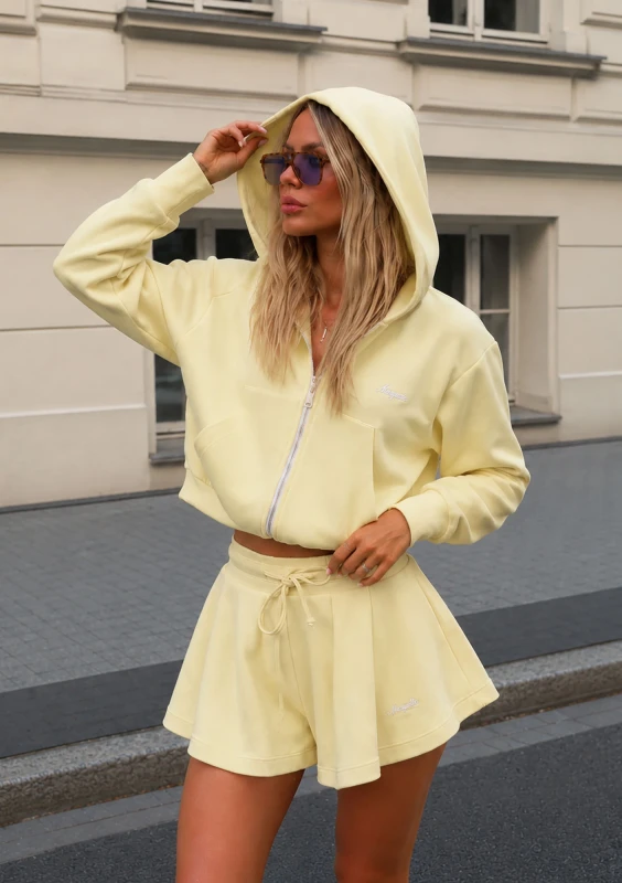 bluzy-mlodziezowe-499jwp.webp Bluzy młodzieżowe damskie - obrazek 1