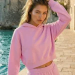 Sinsay Bluza hoodie soft touch z domieszką wiskozy różowy