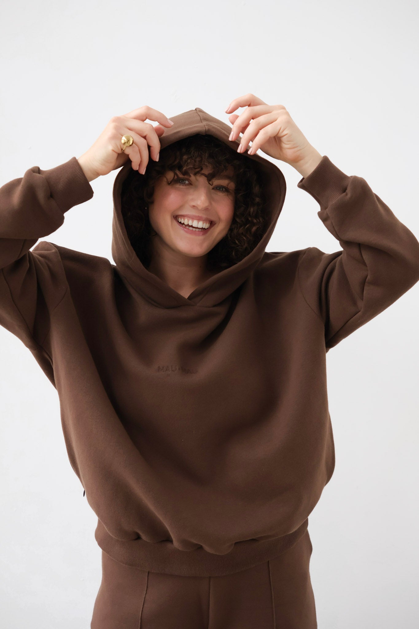 brazowa-bluza-810tbe-1.jpg Brązowa bluza TRAPA L - obrazek 1