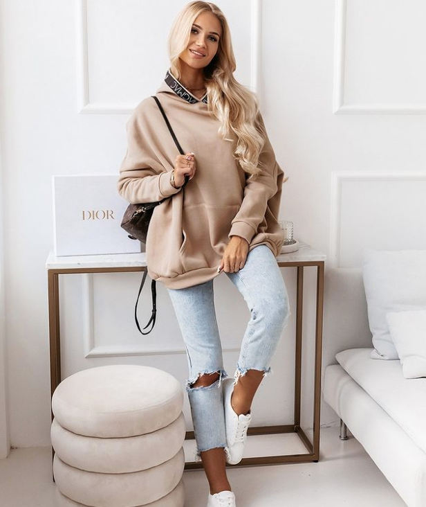 fajne-bluzy-damskie-568qss.png Stylowe bluzy damskie 2021/ 2022 Sklep Magmac.pl - obrazek 1