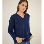Entelier Sweter kaszmir dekolt w serek Granatowy Relaxed Fit