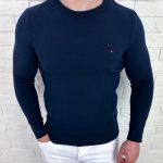 Granatowy sweter męski dopasowany znaczek 3455