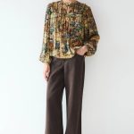 Bluzka damska z kolekcji Zamek Królewski na Wawelu x Medicine kolor multicolor RW25 BDD852