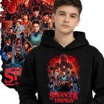 STRANGER THINGS FILM BLUZA CIEPŁA 152 CZARNY