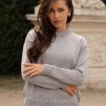 KLASYCZNY SWETER Z WEŁNY MERINO STEEL LUNEDI