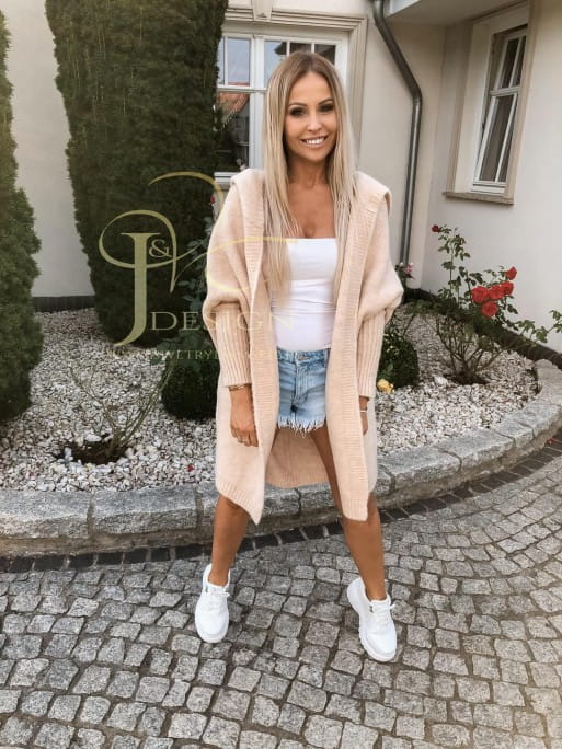 swetry-kardigany-249yew-1.jpg Długi sweter kardigan Beti z kapturem Polski producent J&K premium kremowy - obrazek 1