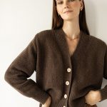 Sweter damski kardigan 100% wełniany Lomi brązowy