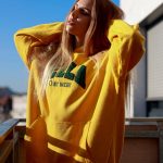 Bluza żółta oversize z kapturem BELLA chenile